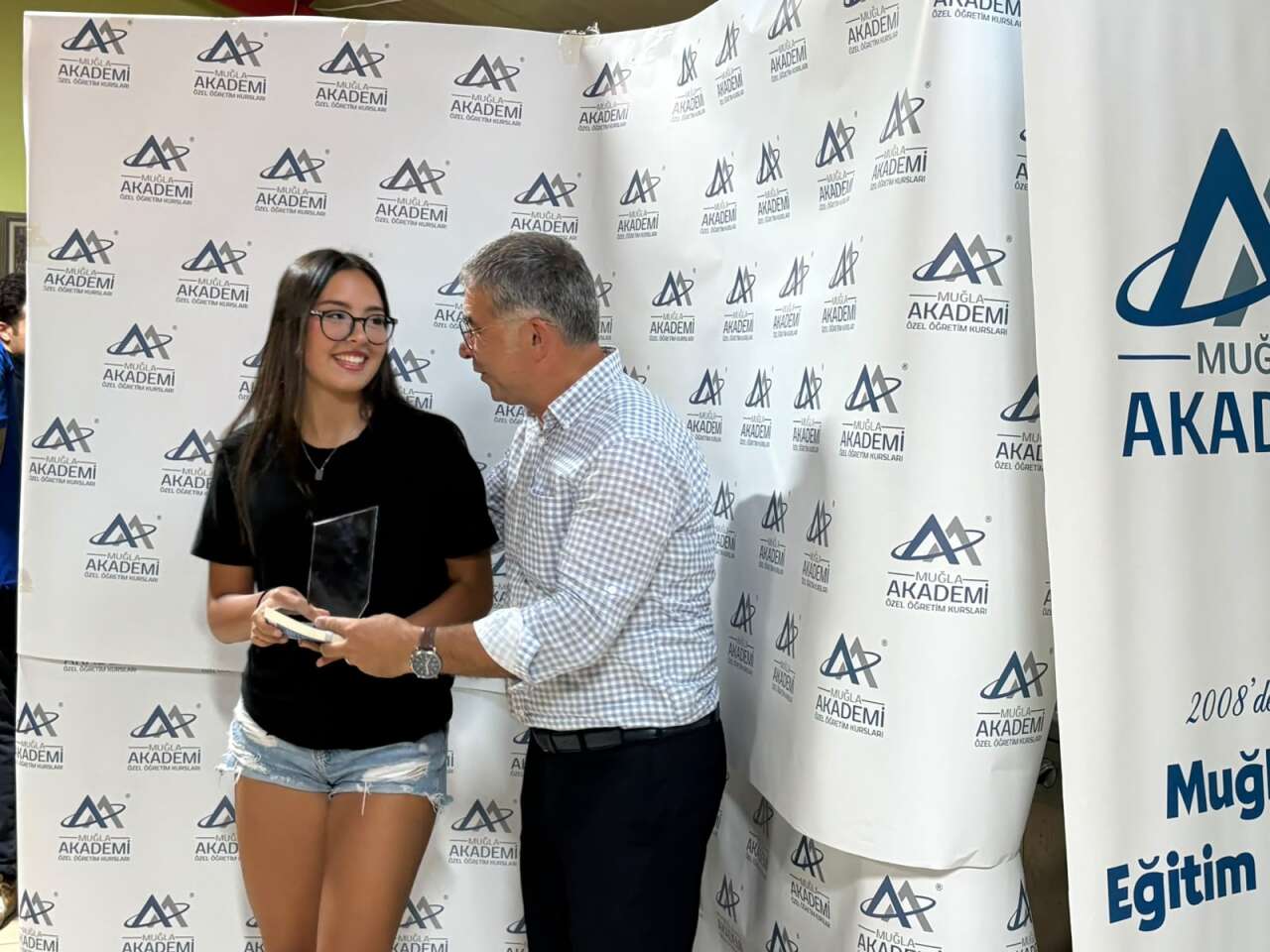 Muğla Akademi Öğrencileri LGS ve YKS Başarılarıyla Gururlandırdı 7